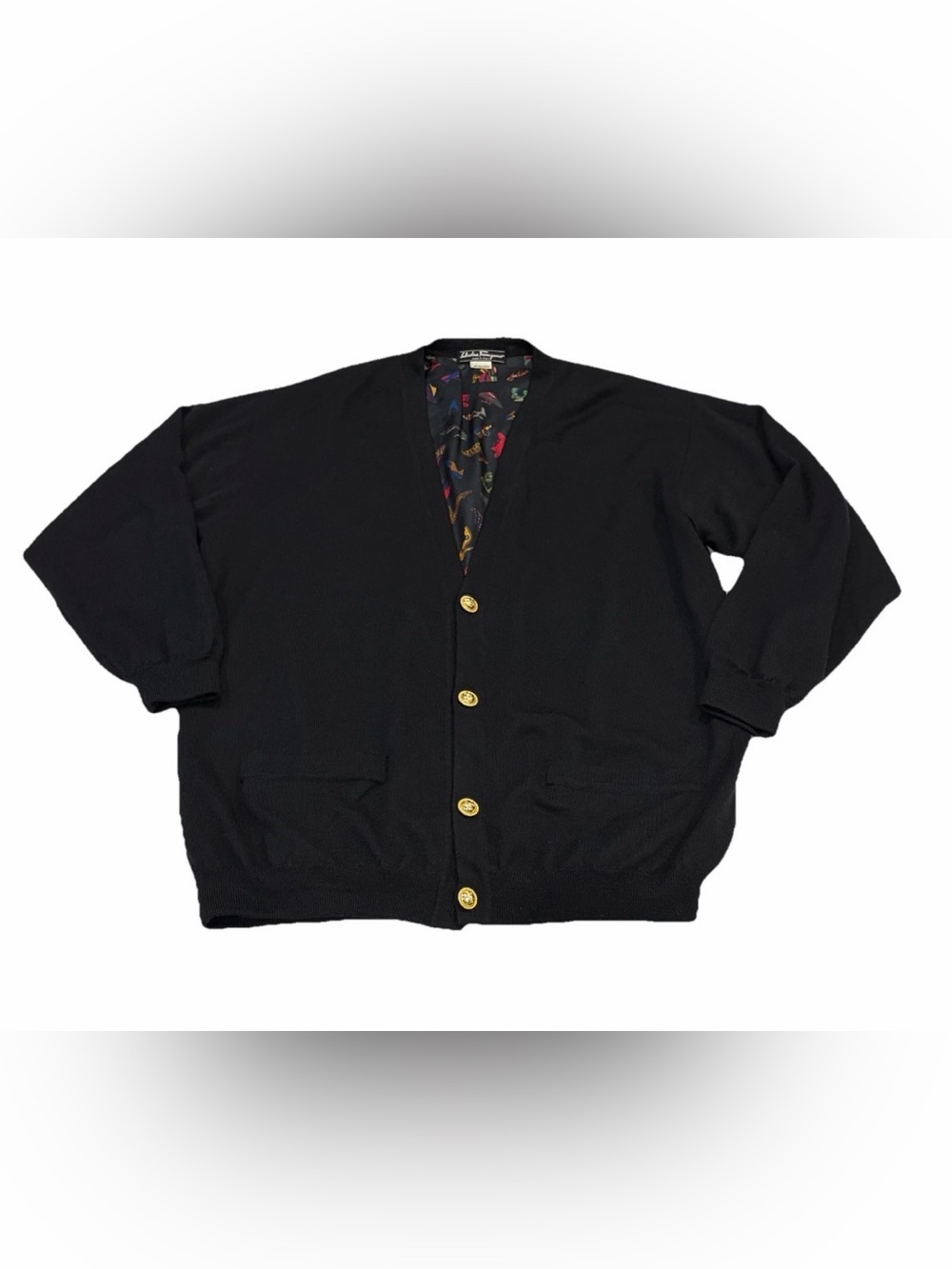 Vintage Salvatore Ferragamo Made in Italy Unisex Cardigan Measurements